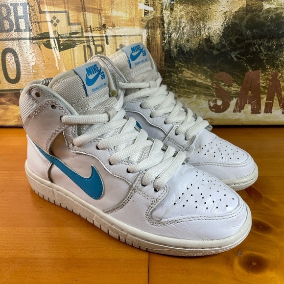 Nike Shoes - Nike sb Dunk High Pro mens 4.5 womens 6